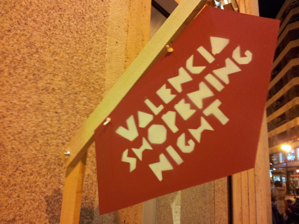 Valencia shopening night