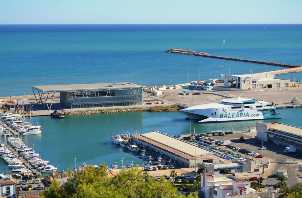 Port_de_Dénia_i_terminal_de_passatgers